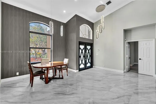 $1,840,000 | 12555 Southwest 34th Place, Davie, FL 33330