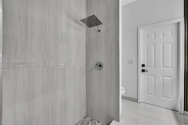 $1,840,000 | 12555 Southwest 34th Place, Davie, FL 33330