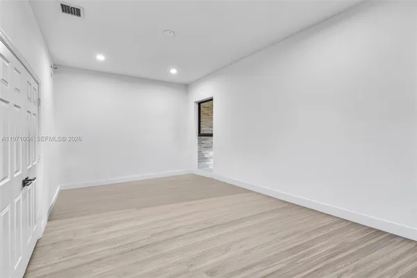 $1,840,000 | 12555 Southwest 34th Place, Davie, FL 33330