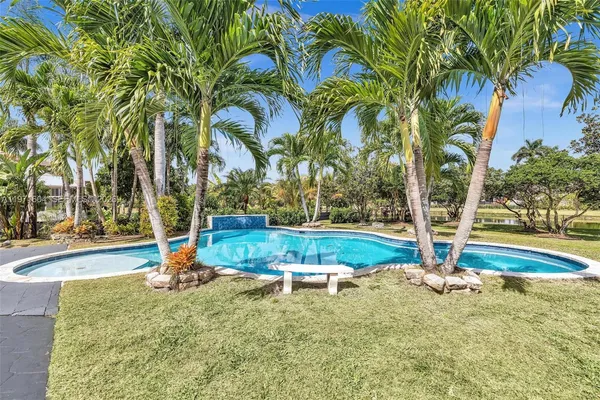 $1,840,000 | 12555 Southwest 34th Place, Davie, FL 33330