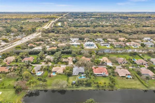 $1,840,000 | 12555 Southwest 34th Place, Davie, FL 33330