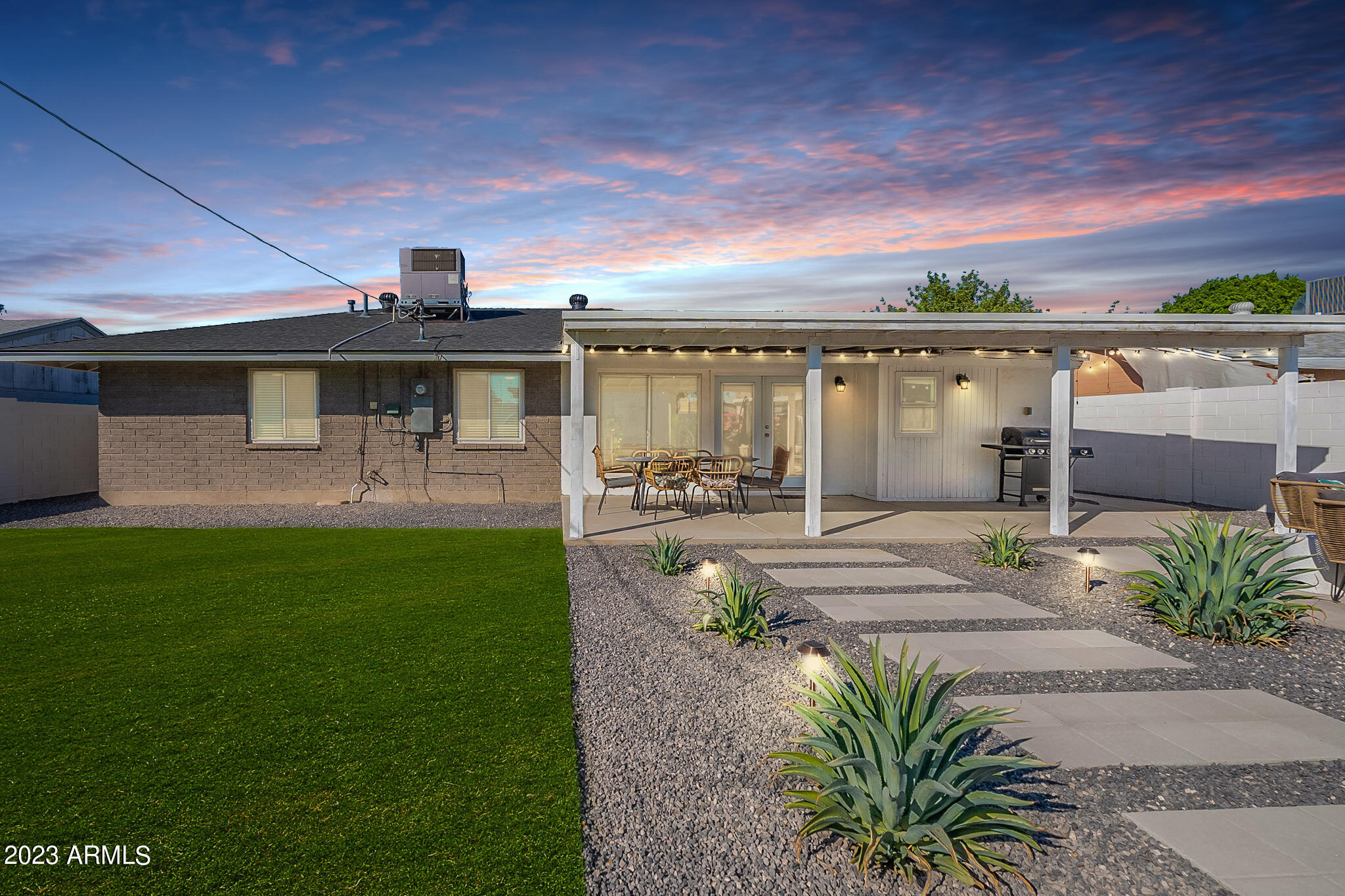 4635 East Almeria Road Phoenix, AZ 85008 - Photo 3 of 25 4635 E Almeria Rd