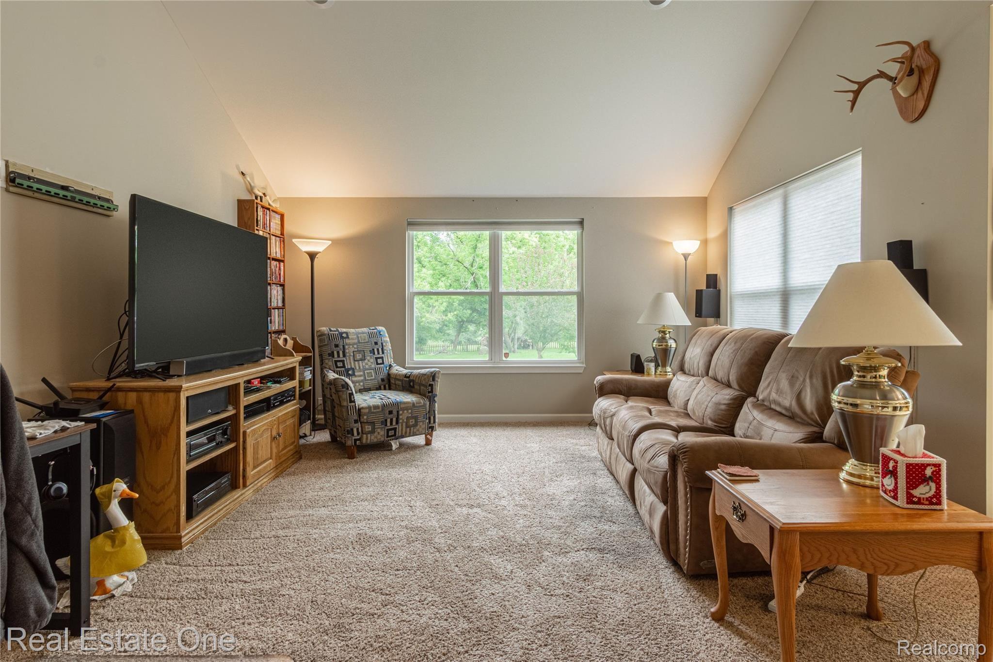 966 South Duck Lake Road Milford, MI 48381 - Photo 16 of 36 Interiors (3 of 29).jpg