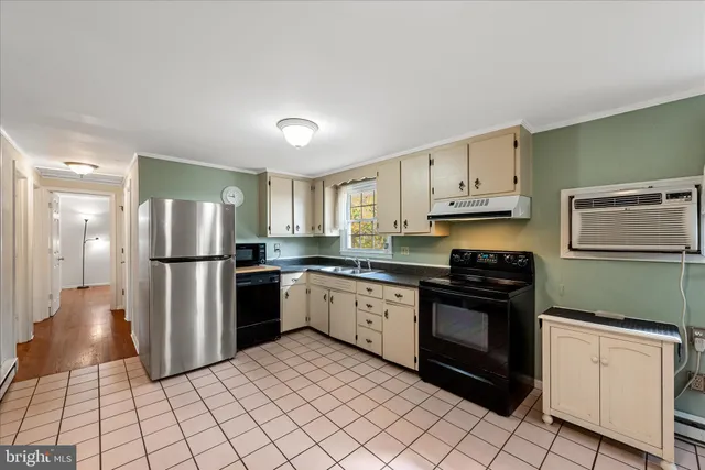 $285,000 | 1116 Opequon Avenue, Winchester, VA 22601