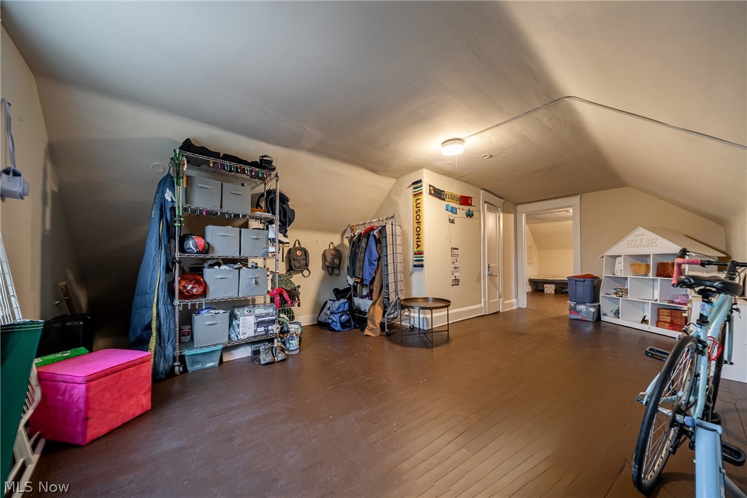 1630 Coventry Road Cleveland Heights, OH 44118 - Photo 19 of 37