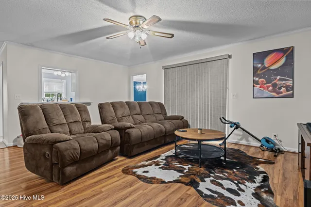 $2,100 | 769 Dayflower Court, Vass, NC 28394