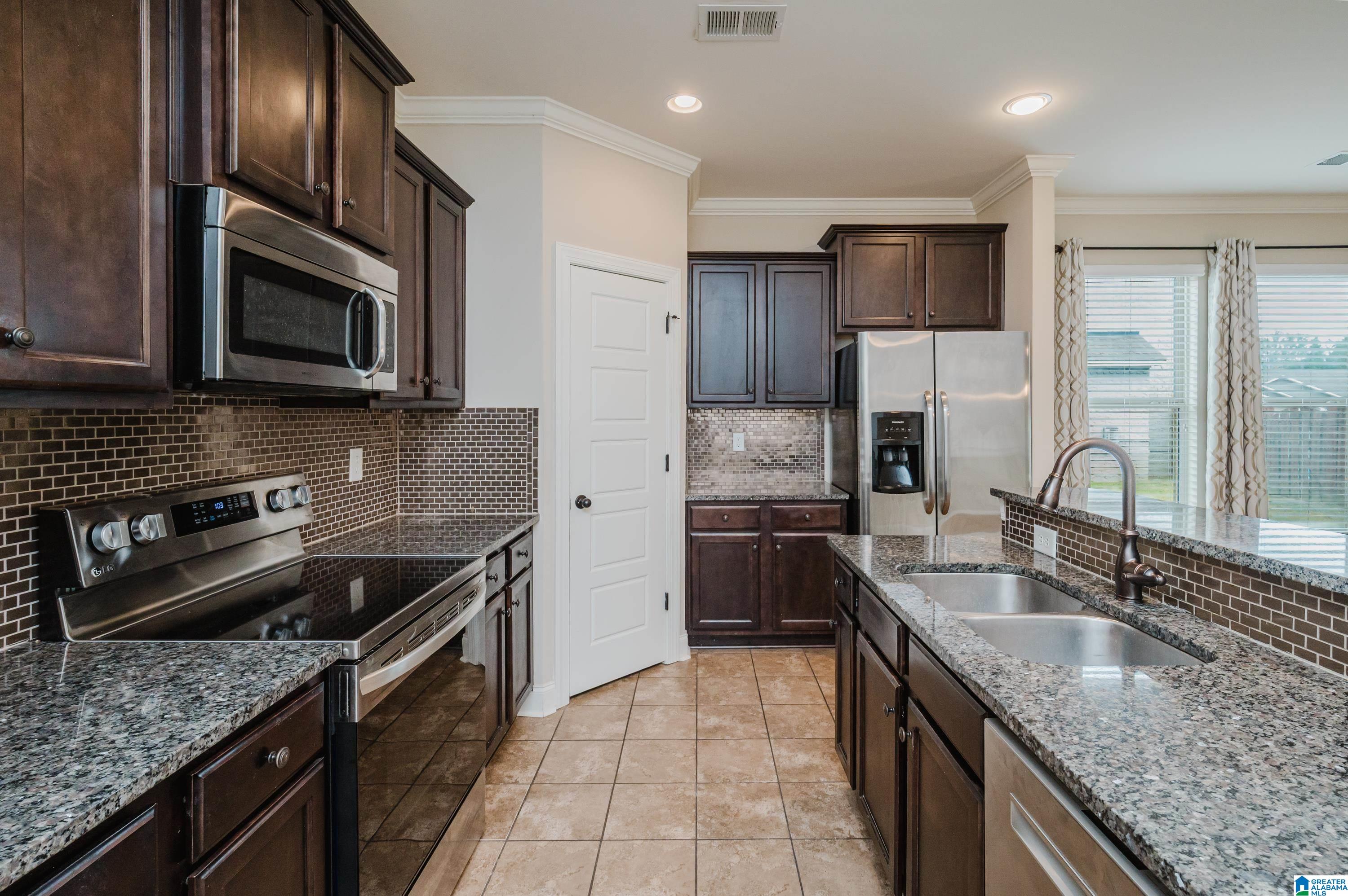 731 Crider Road Alabaster, AL 35114 - Photo 14 of 51