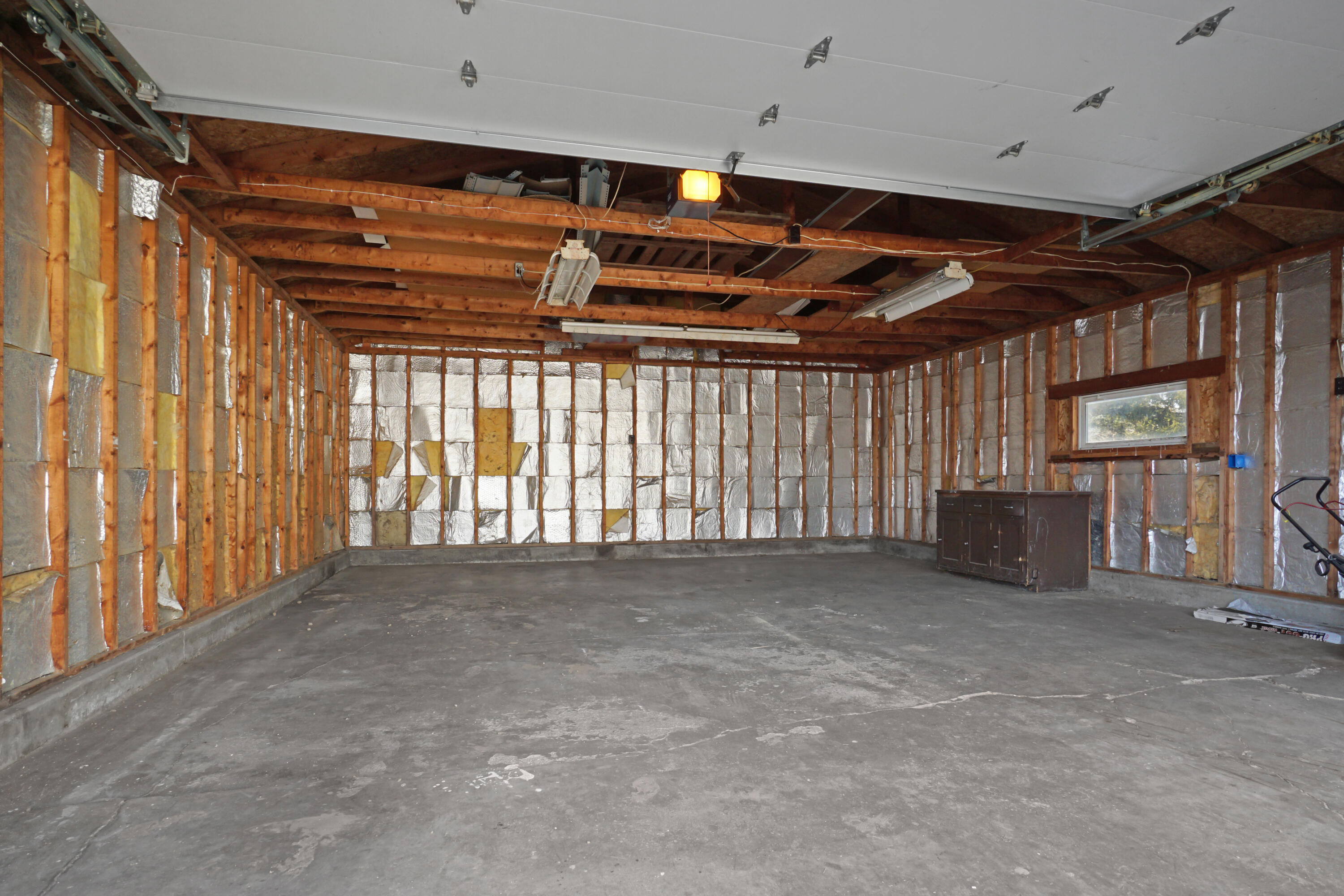 1143 3rd Street Lomira, WI 53048 - Photo 28 of 35 Garage