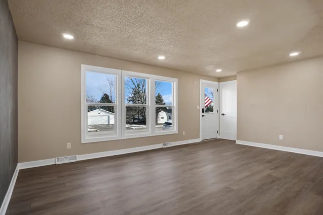 $344,900 | 1143 3rd Street, Lomira, WI 53048