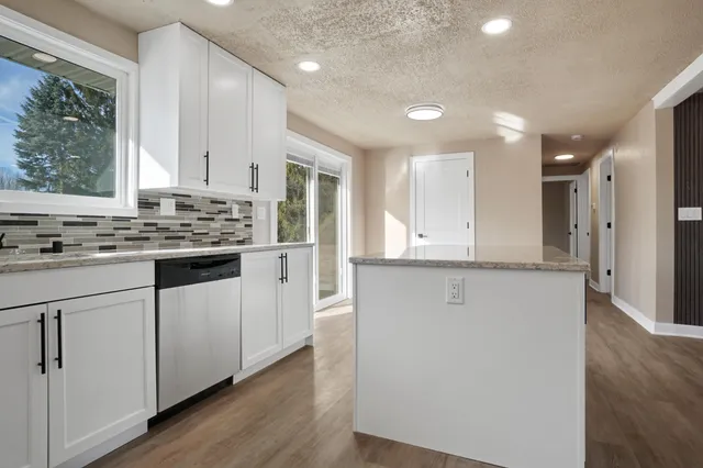 $344,900 | 1143 3rd Street, Lomira, WI 53048