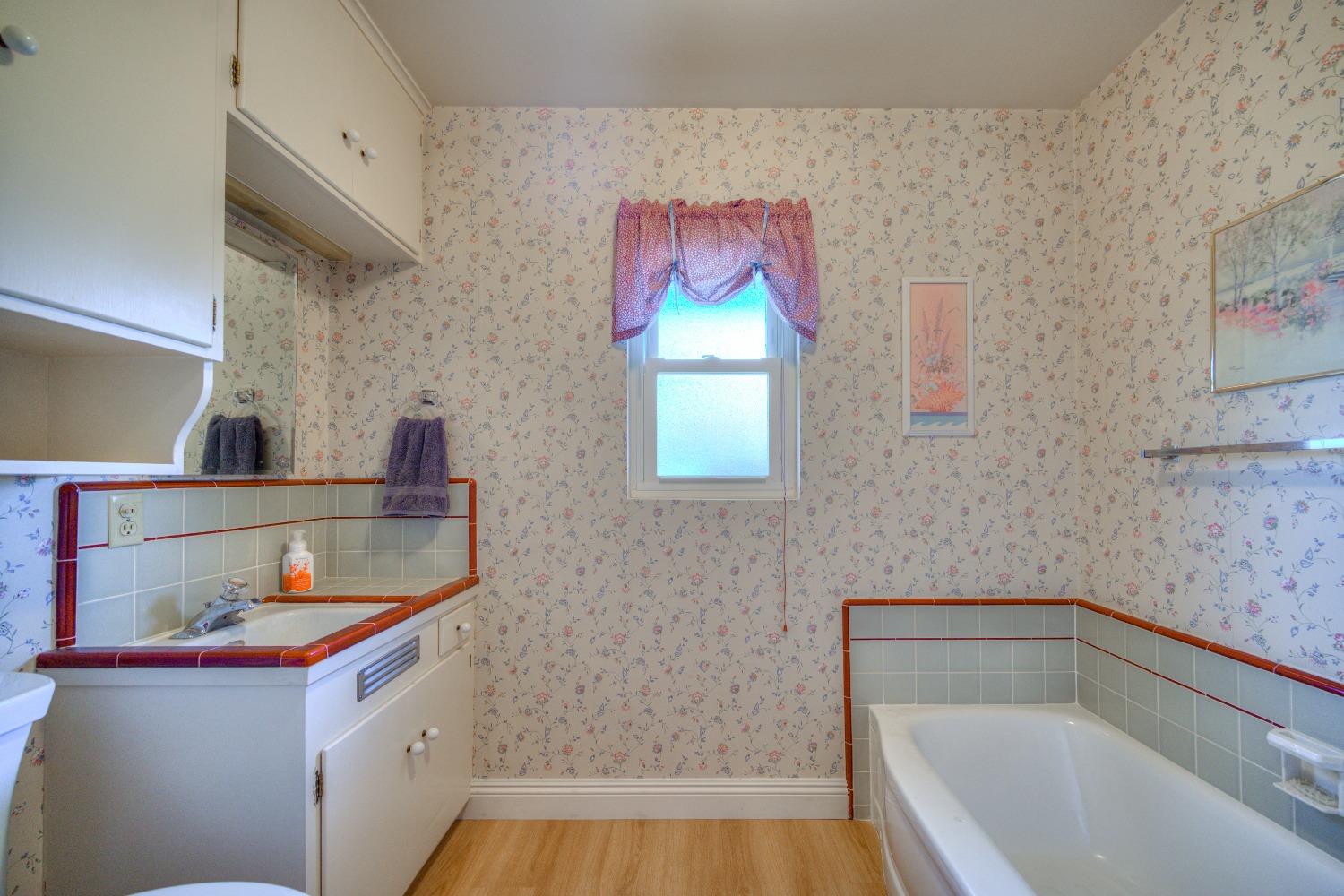 2516 Webster Street Sanger, CA 93657 - Photo 15 of 28