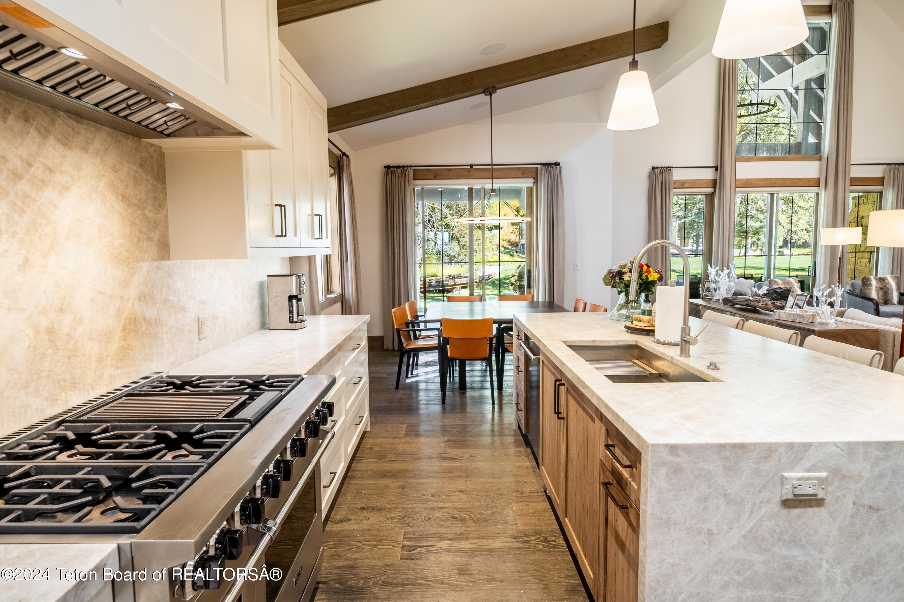 15480 Wagon Road Jackson, WY 83001 - Photo 15 of 59 Chef's Kitchen
