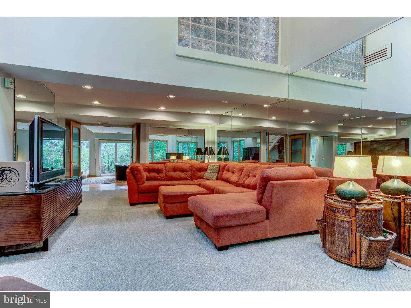 575 Country Club Road Phoenixville, PA 19460 - Photo 12 of 25 Gallery Image 12