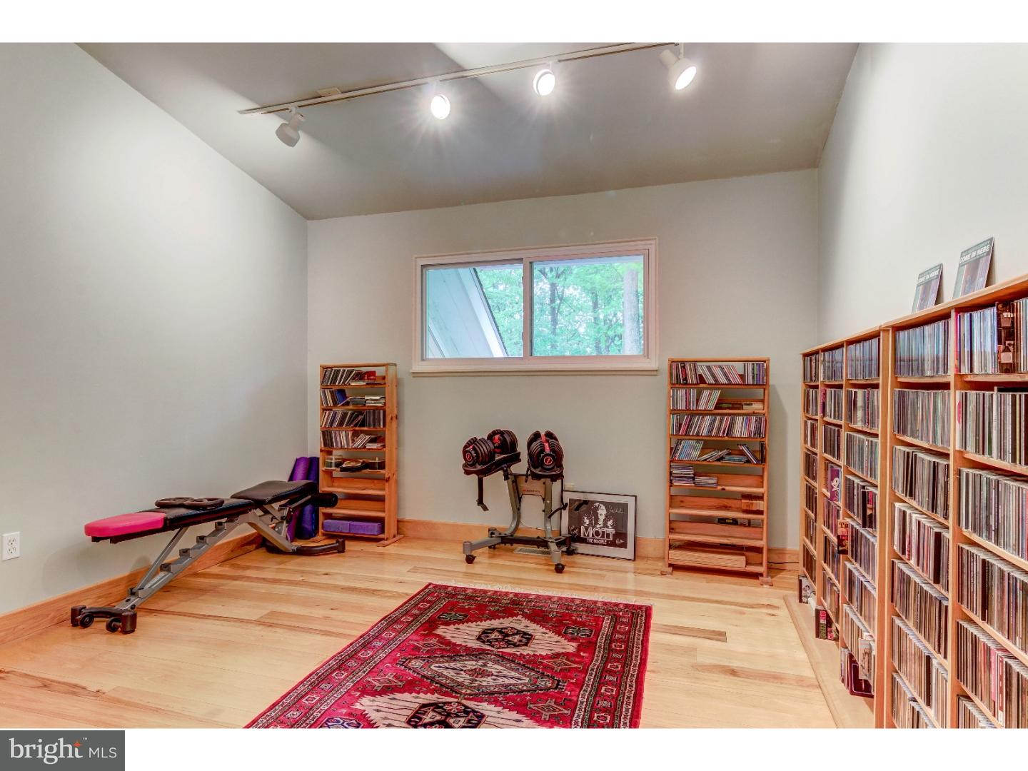 575 Country Club Road Phoenixville, PA 19460 - Photo 20 of 25 Gallery Image 20