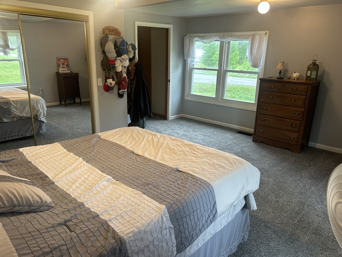 1 Bushwack Road Golconda, IL 62938 - Photo 32 of 38 a bedroom with a bed and a window
