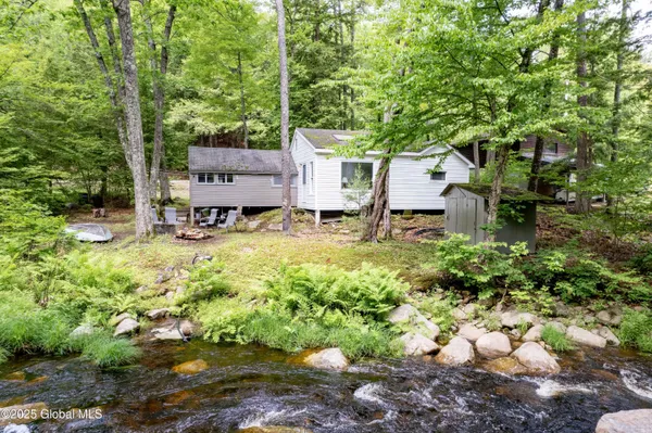 $140,000 | 968 West Mountain Road, Corinth, NY 12822