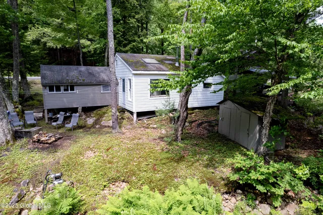 $159,900 | 968 West Mountain Road, Corinth, NY 12822