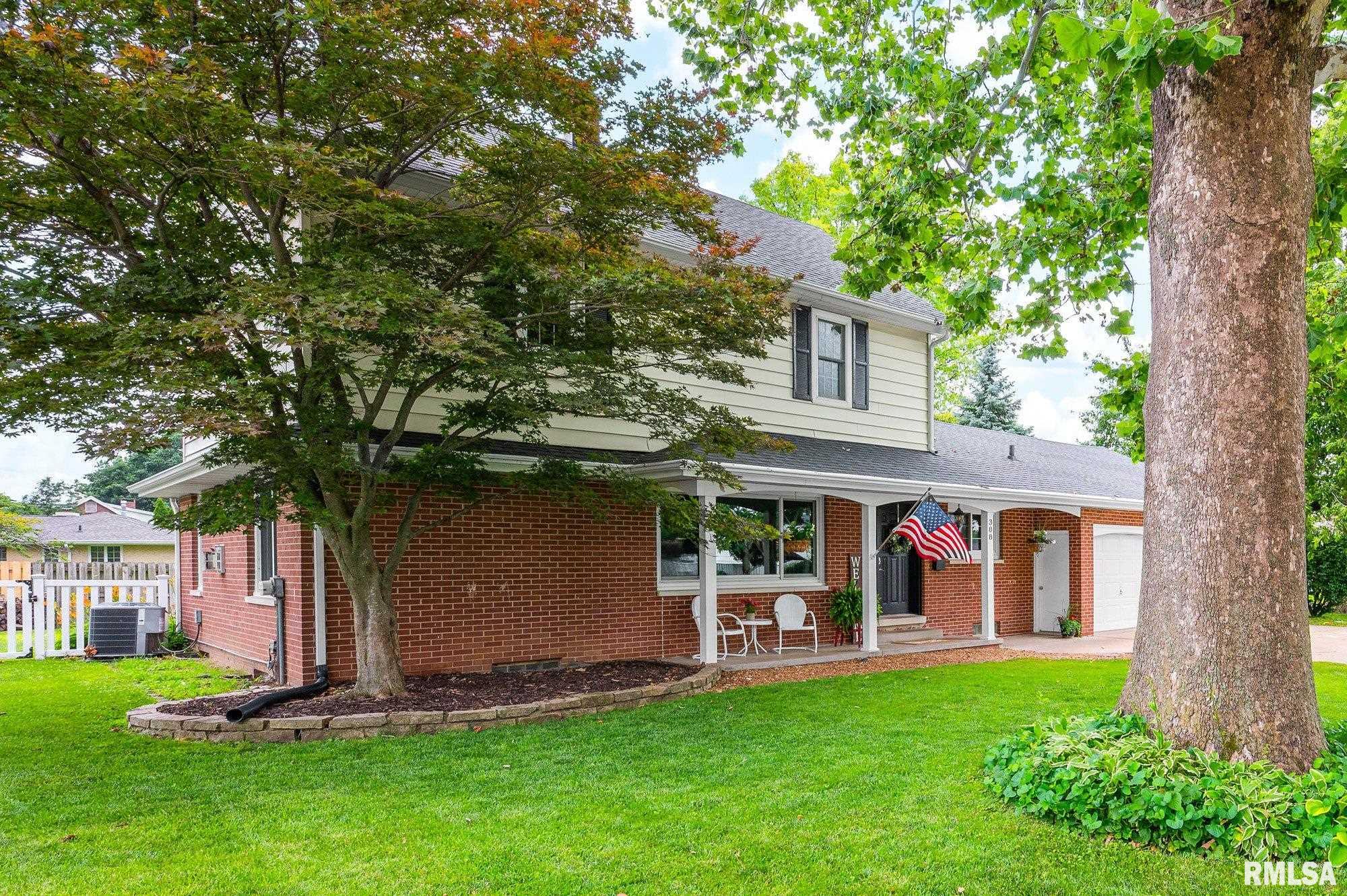 308 South Seventh Avenue Morton, IL 61550 - Photo 3 of 33