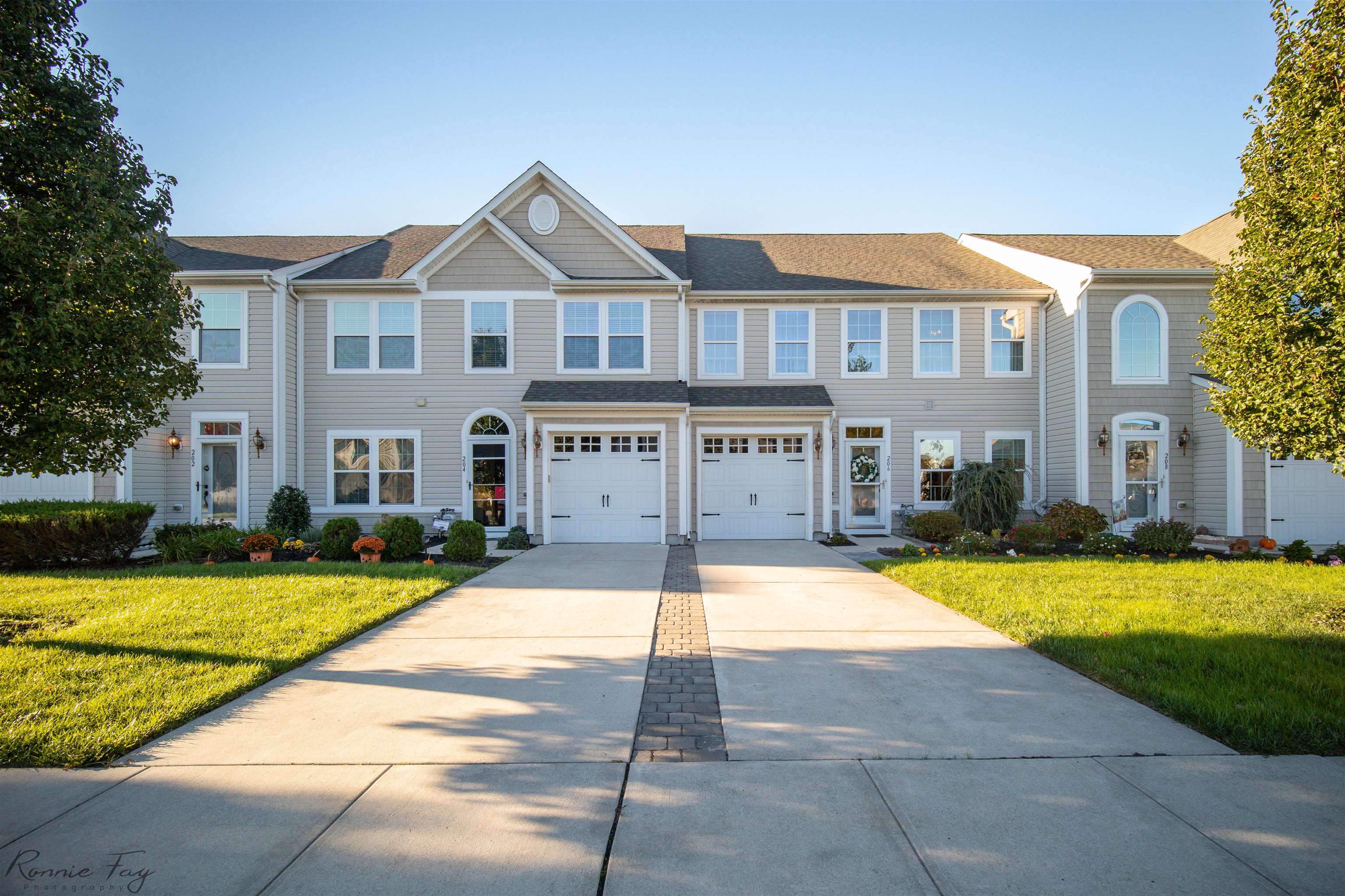 206 Seacrest Lane, Unit 155 Rio Grande, NJ 08242 - Photo 41 of 50 a view of a house with swimming pool and a yard