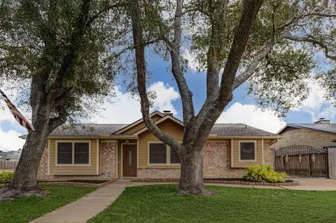 $295,000 | 903 Park Meadow Drive, Katy, TX 77450