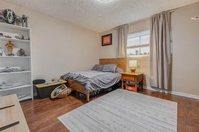 $295,000 | 903 Park Meadow Drive, Katy, TX 77450