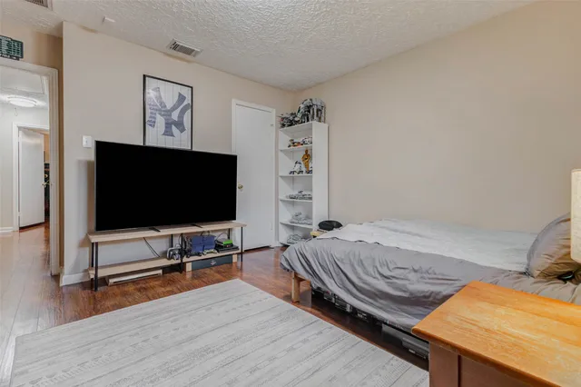 $295,000 | 903 Park Meadow Drive, Katy, TX 77450