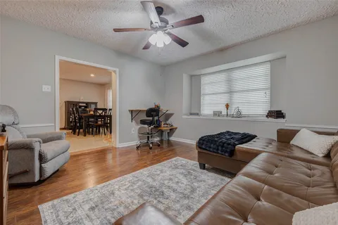 $295,000 | 903 Park Meadow Drive, Katy, TX 77450