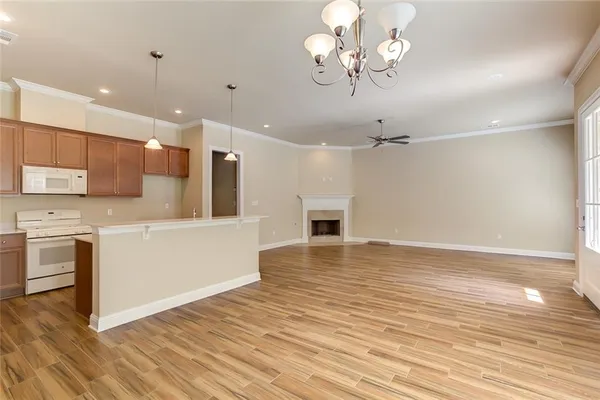 $2,250 | 2258 9th Street, Mandeville, LA 70471