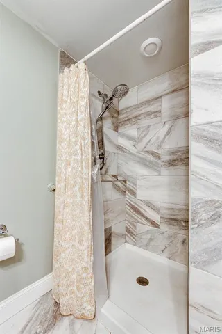 $299,900 | 203 Almentor Avenue, St. Louis, MO 63119