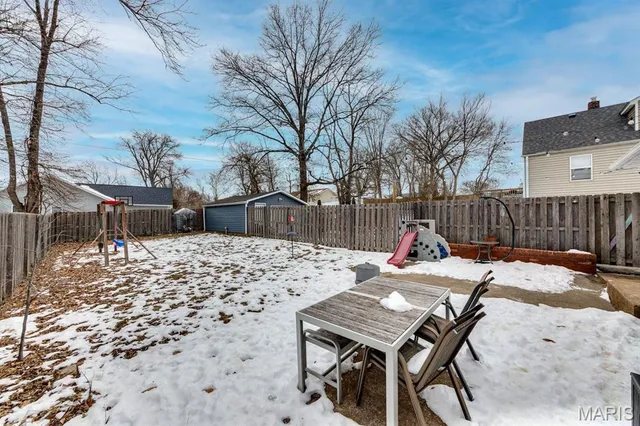 $299,900 | 203 Almentor Avenue, St. Louis, MO 63119