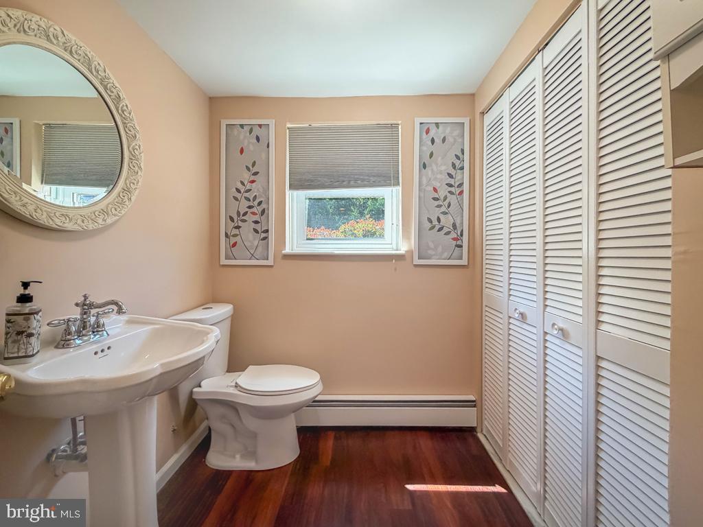 925 Big Oak Road Yardley, PA 19067 - Photo 24 of 51 a bathroom with a toilet and a sink