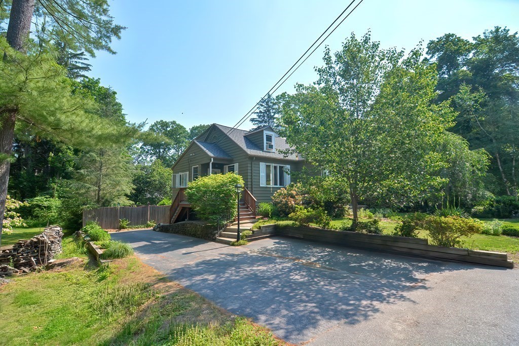 46 Glendale Road Sharon, MA 02067 - Photo 2 of 41 Gallery Image 2