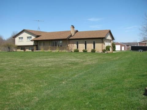 7375 Tubspring Road Almont, MI 48003 - Photo 2 of 12 699575-1.JPG