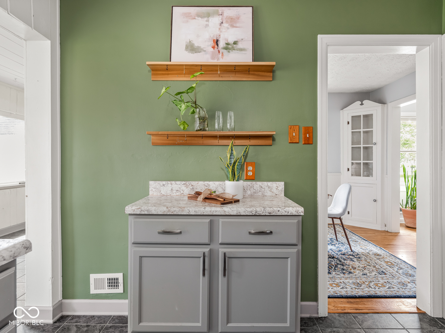 209 Burbank Road Indianapolis, IN 46219 - Photo 30 of 50 Gallery Image 30