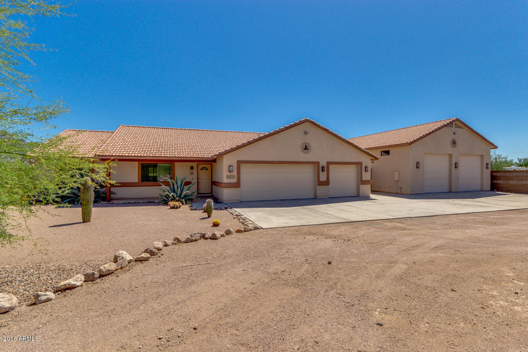 843 South Starr Road Apache Junction, AZ 85119 - Photo 3 of 39 03-Starr