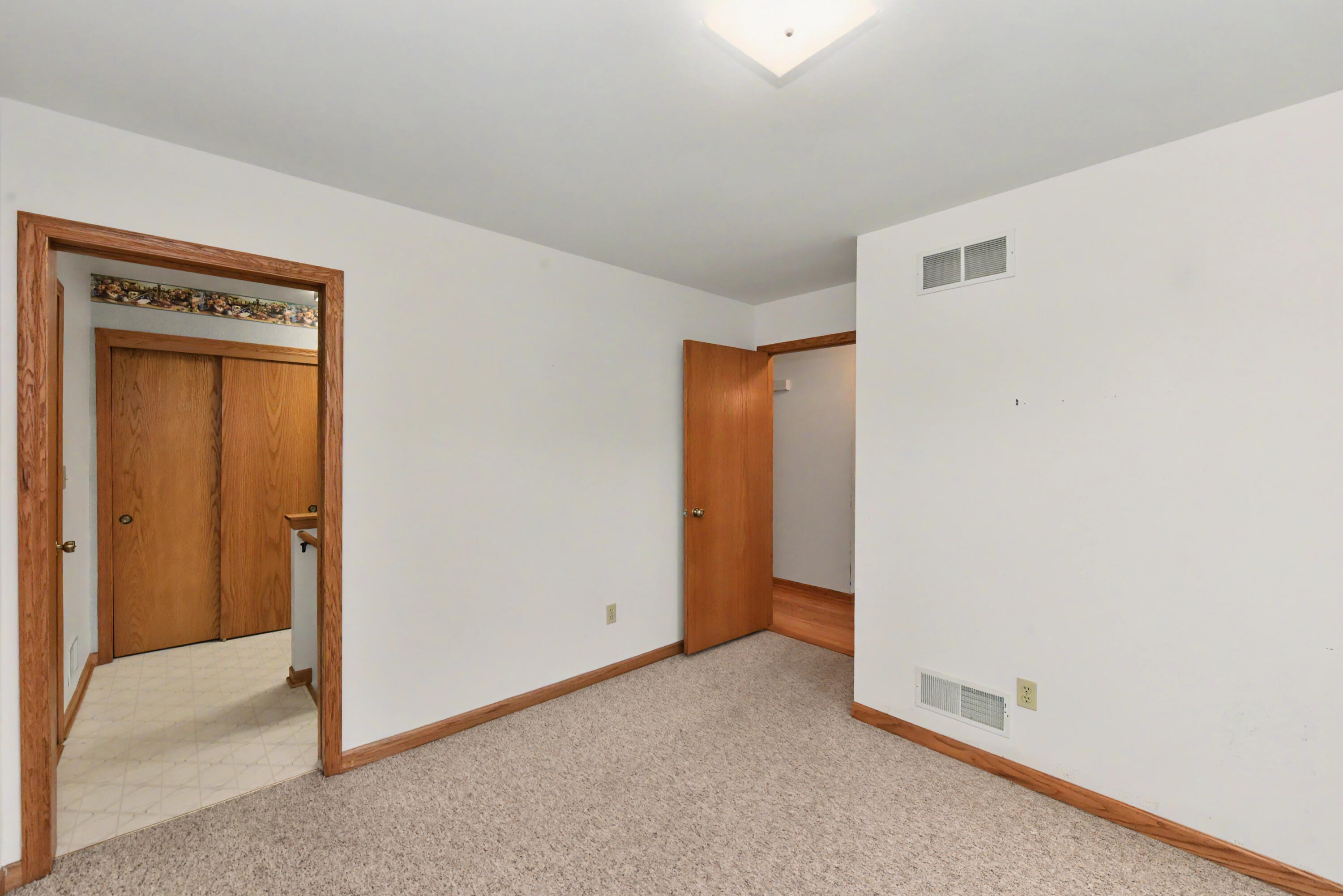 N22W26761 Shooting Star Road Pewaukee, WI 53072 - Photo 23 of 47 DSC_8214