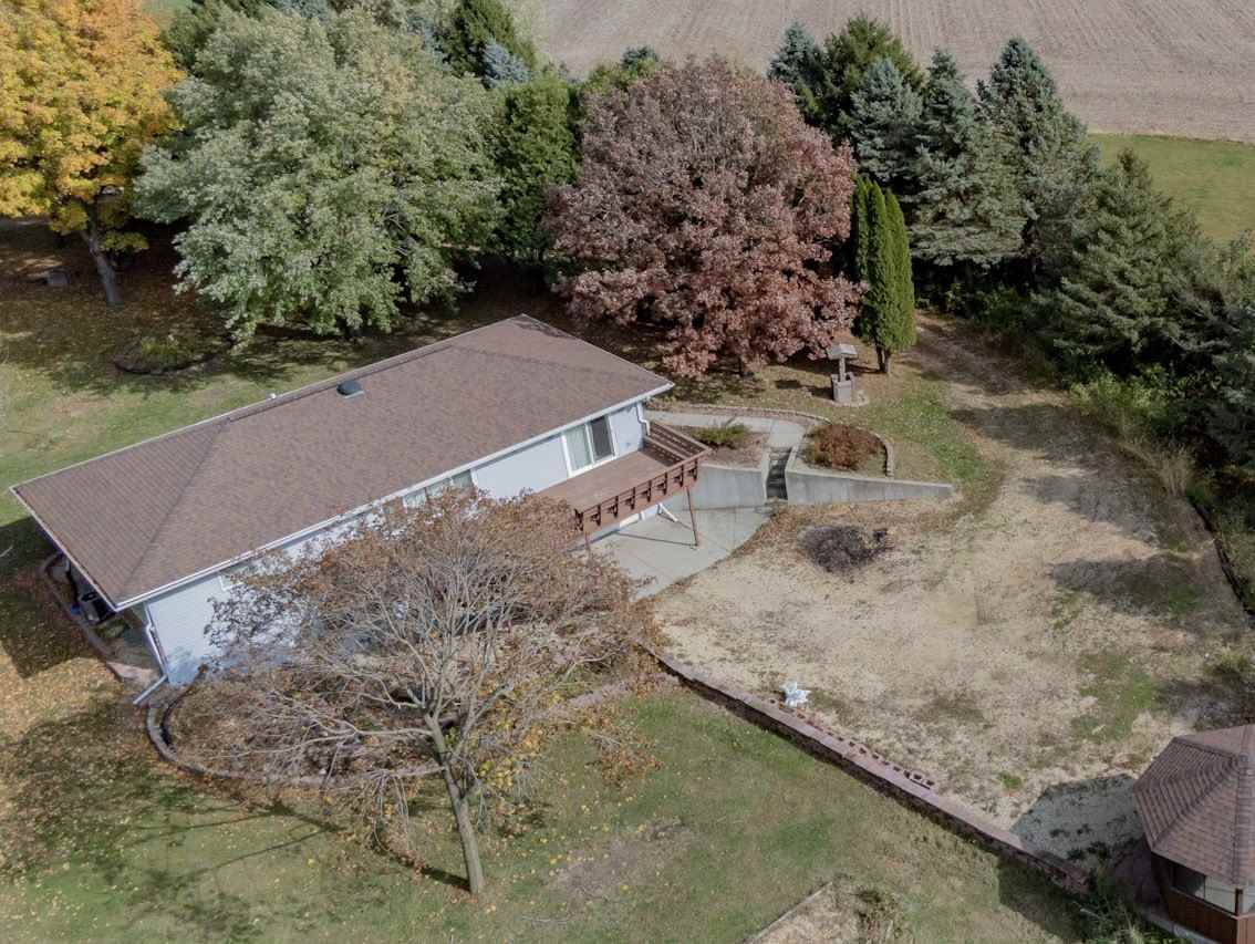 10316 North Mulberry Road Leaf River, IL 61047 - Photo 4 of 25 Gallery Image 4