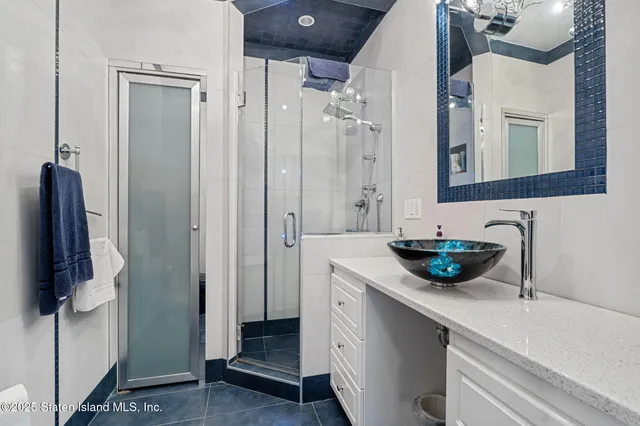 $1,599,999 | 386 Page Avenue | Tottenville