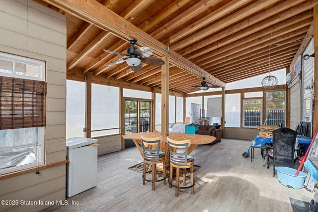 $1,599,999 | 386 Page Avenue | Tottenville