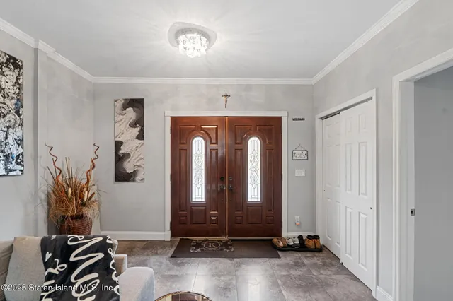 $1,599,999 | 386 Page Avenue | Tottenville