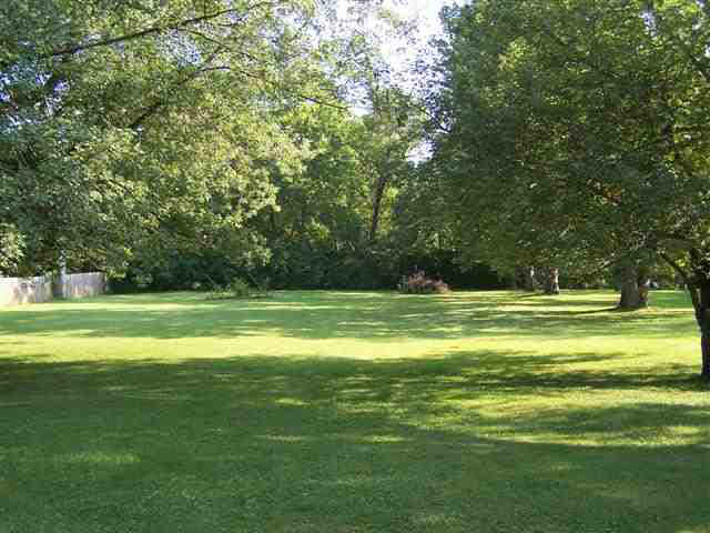 5907 West River Road Muncie, IN 47304 - Photo 4 of 6 Gallery Image 4