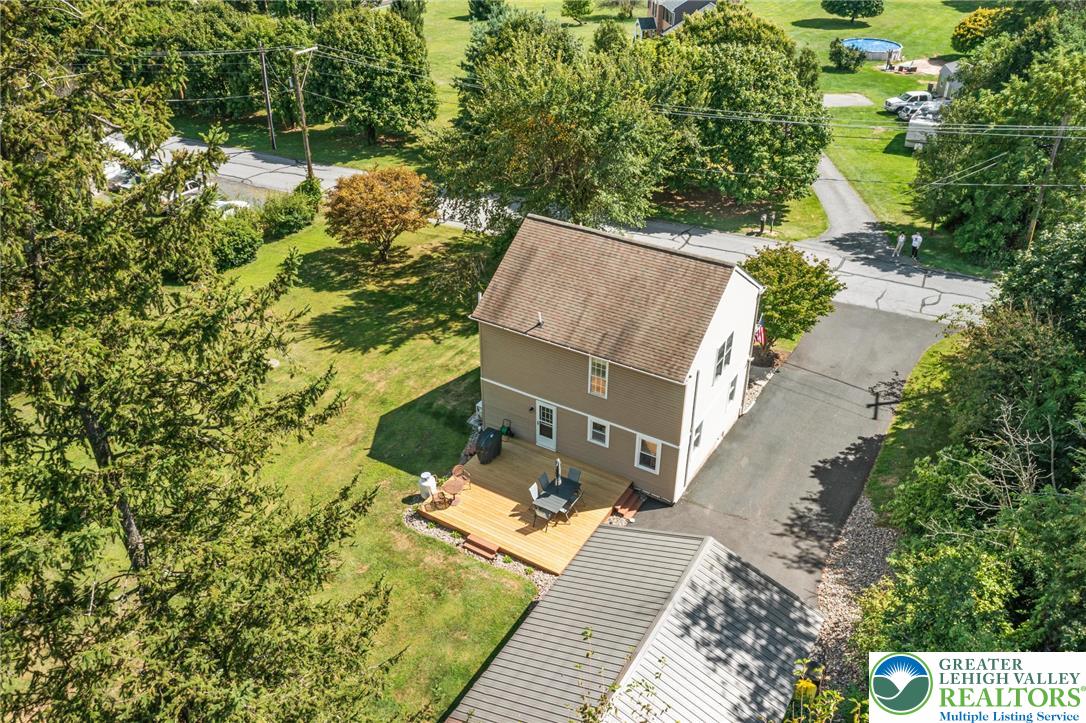 1219 Ebert Road Coopersburg, PA 18036 - Photo 4 of 33 Gallery Image 4
