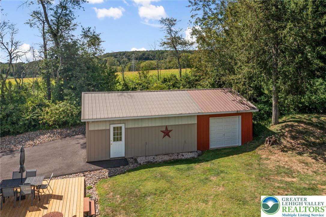 1219 Ebert Road Coopersburg, PA 18036 - Photo 7 of 33 Gallery Image 7