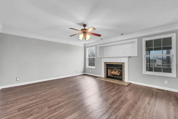 $460,000 | 2552 Hattington Drive, Clarksville, TN 37042