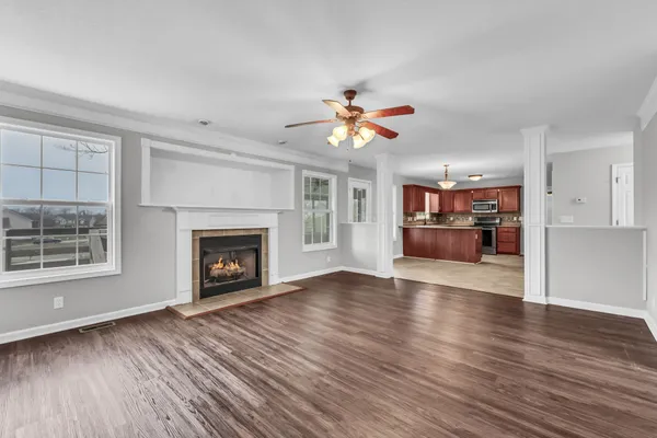 $460,000 | 2552 Hattington Drive, Clarksville, TN 37042