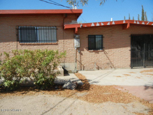 1812 West Camelot Road Tucson, AZ 85713 - Photo 17 of 25
