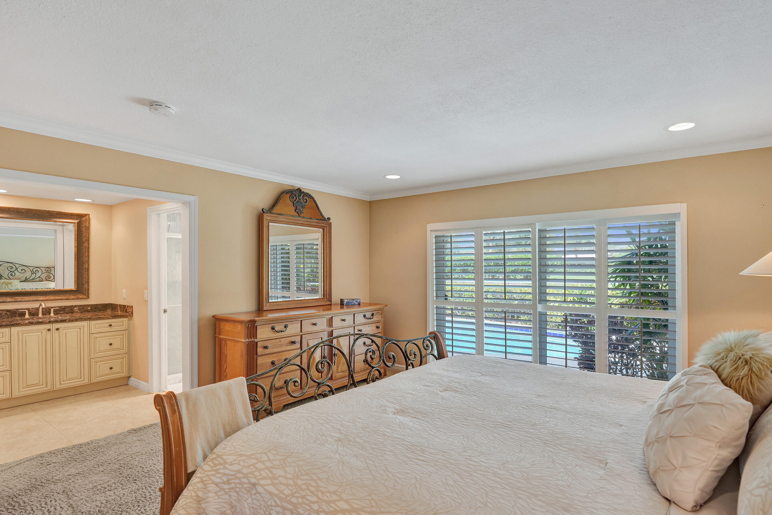22161 West Soliel Circle Boca Raton, FL 33433 - Photo 21 of 47 Primary View to Pool