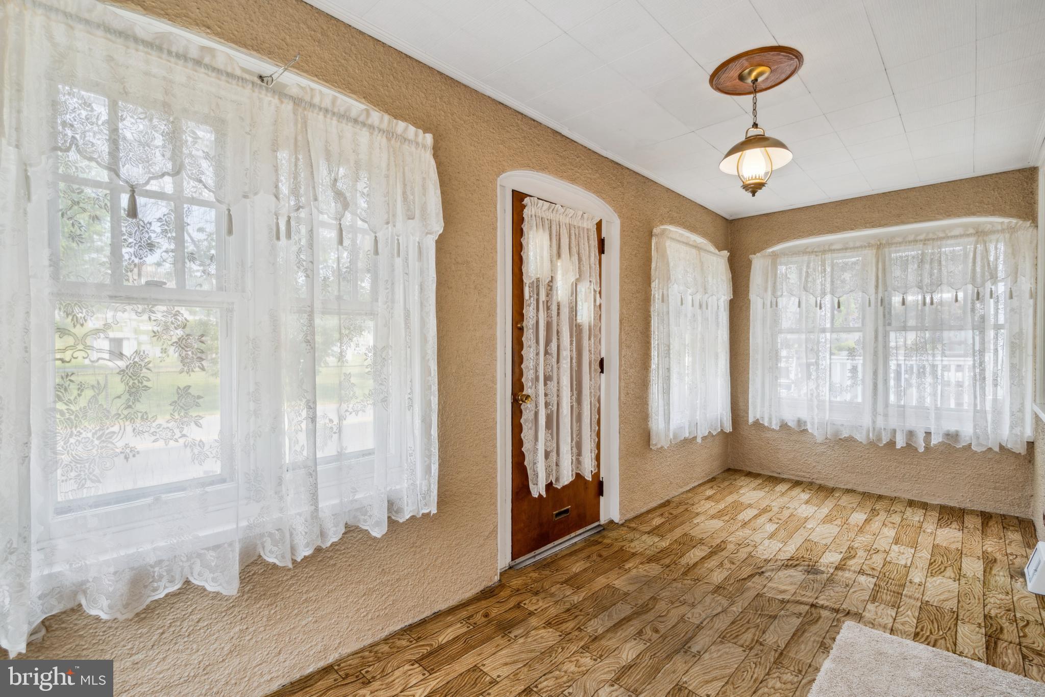 212 Church Road Rockledge, PA 19046 - Photo 3 of 11