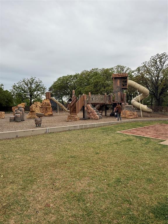 5102 Shadowood Road Colleyville, TX 76034 - Photo 9 of 11 Playground