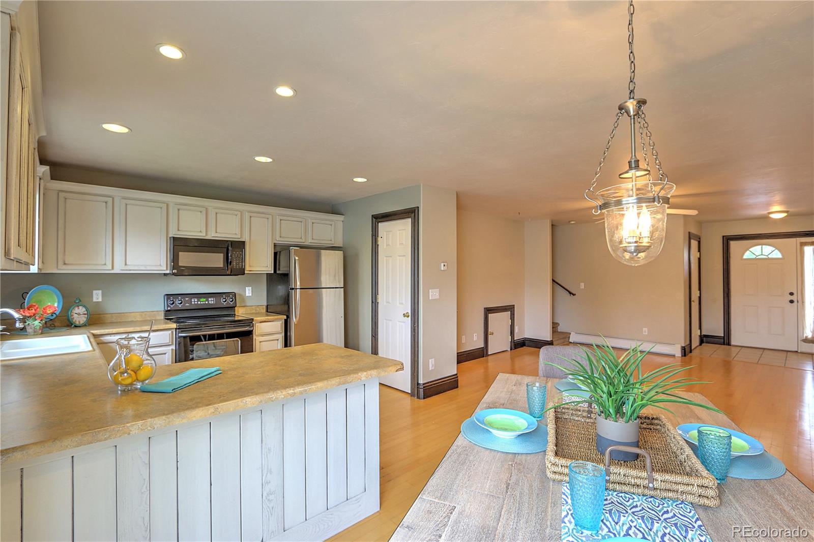 2525 Meadow Circle Rifle, CO 81650 - Photo 4 of 20 Gallery Image 4